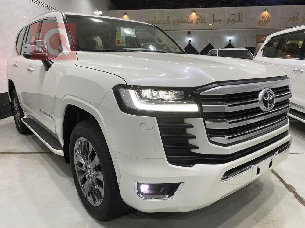 تويوتا لاندكروزر